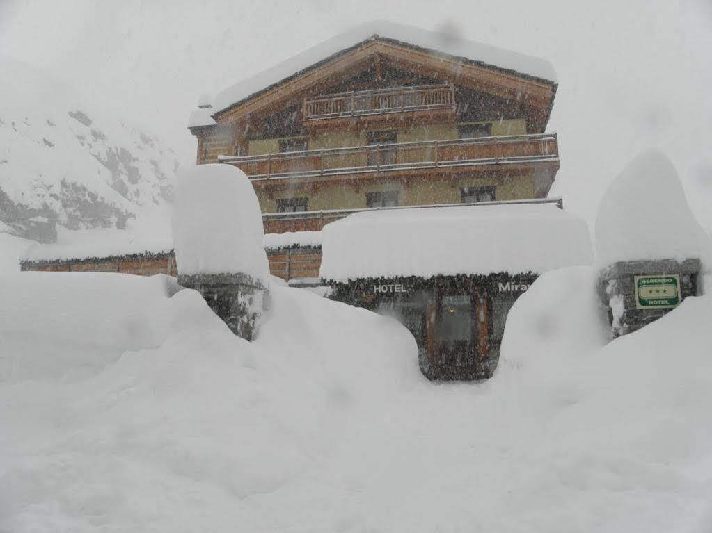 Hotel Miravidi A Cervinia Breuil-Cervinia Exterior photo